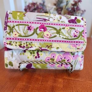 Vera Bradley Retired Pattern "Make Me Blush" Ti Fold Wallet